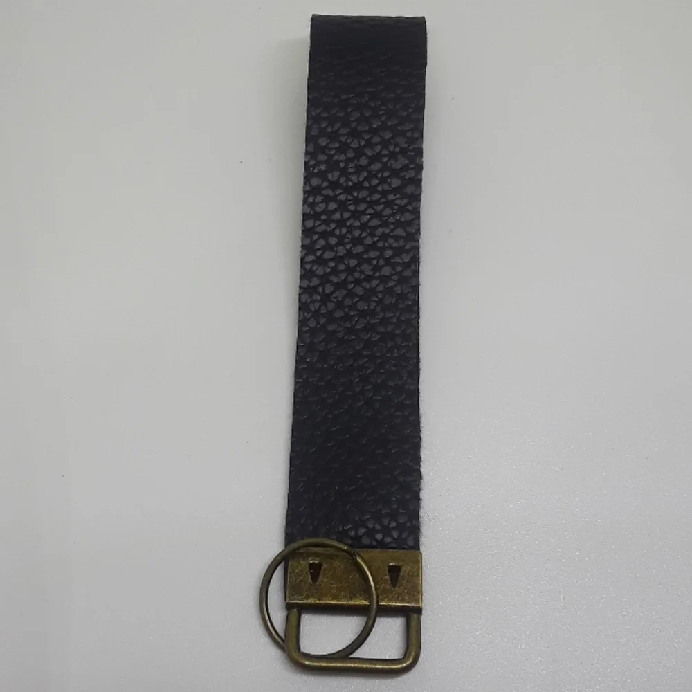 Black wristlet keychain
